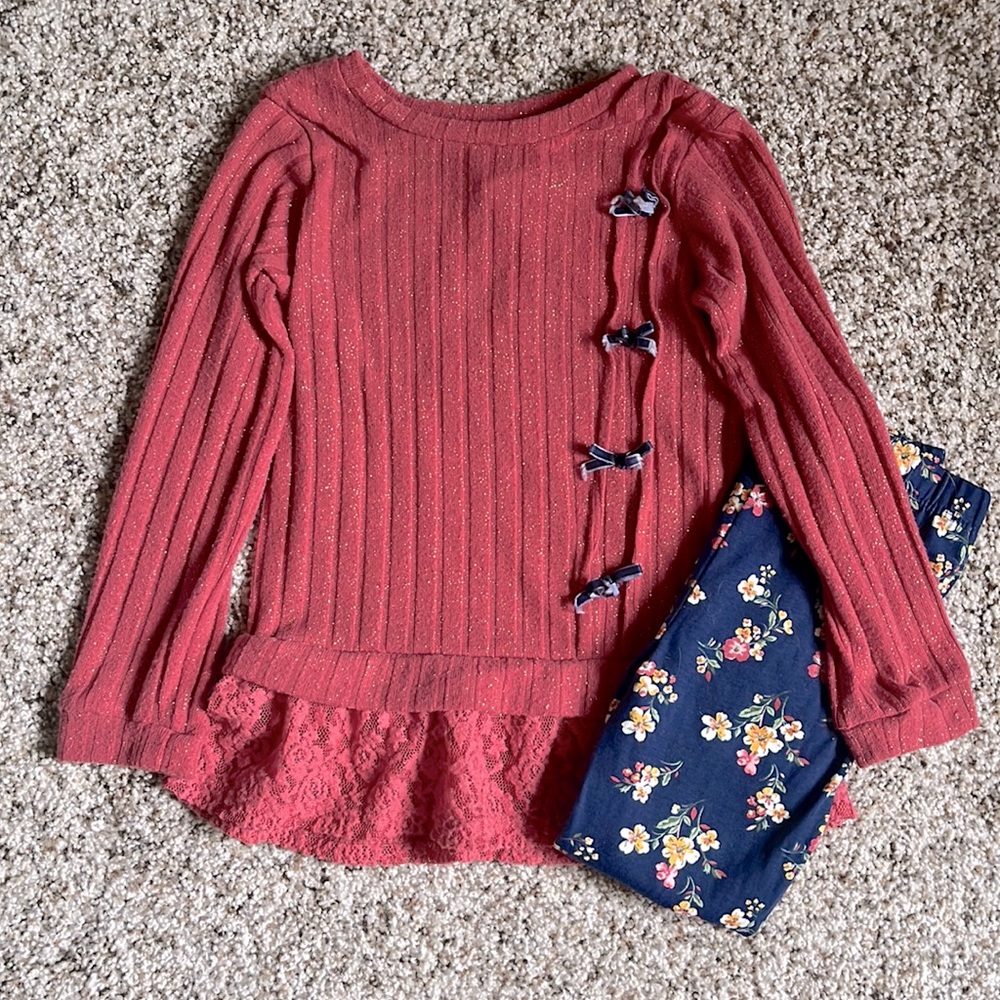 Little Lass floral and lace sweater and pant set 4T